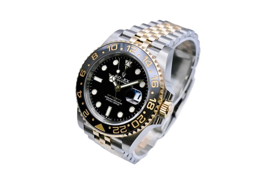 Rolex GMT Master II 126713 GRNR Image 2